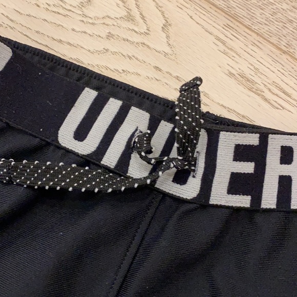 Under Amour Shorts - Picture 4 of 4
